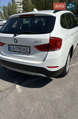 Внедорожник / Кроссовер BMW X1 2013 в 