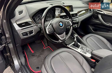 Внедорожник / Кроссовер BMW X1 2015 в 