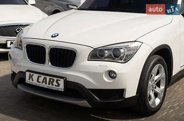 Позашляховик / Кросовер BMW X1 2013 в 