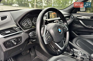 Внедорожник / Кроссовер BMW X1 2015 в 
