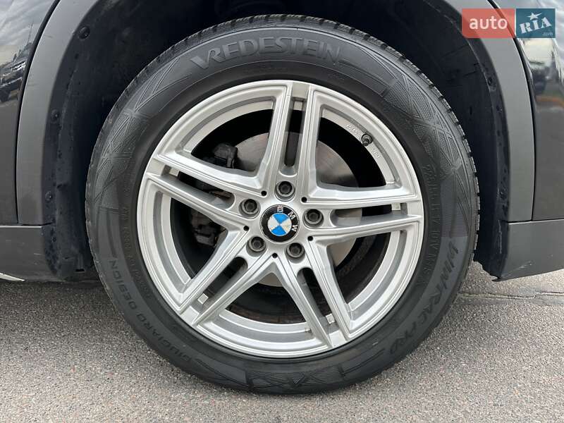 Позашляховик / Кросовер BMW X1 2014 в Києві