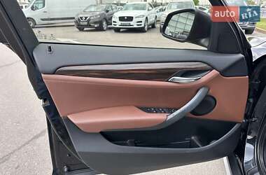 Внедорожник / Кроссовер BMW X1 2014 в 