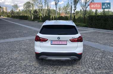Внедорожник / Кроссовер BMW X1 2017 в 
