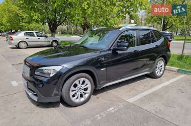 Внедорожник / Кроссовер BMW X1 2010 в Черноморске