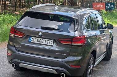 Позашляховик / Кросовер BMW X1 2019 в 