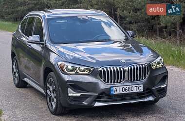 Позашляховик / Кросовер BMW X1 2019 в 