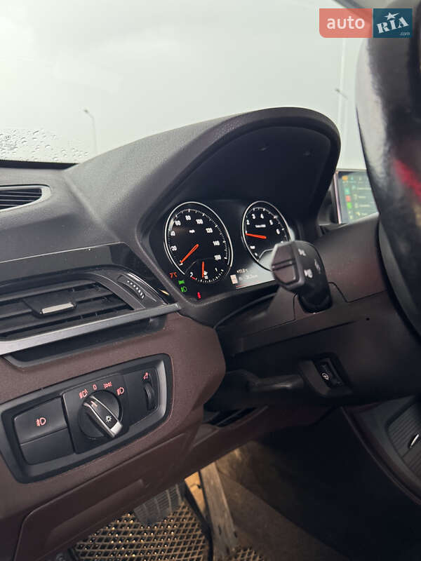 Внедорожник / Кроссовер BMW X1 2018 в Львове