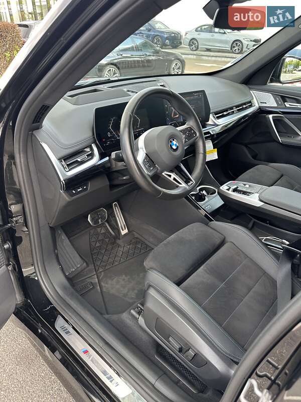 Внедорожник / Кроссовер BMW X1 2023 в Киеве фото 31 Внедорожник / Кроссовер BMW X1 2023 в Киеве