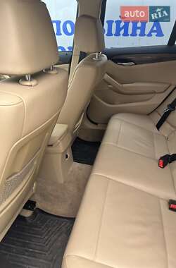 Позашляховик / Кросовер BMW X1 2012 в Луцьку