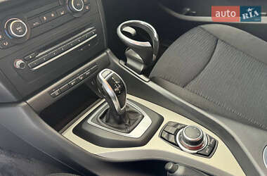 Позашляховик / Кросовер BMW X1 2012 в 