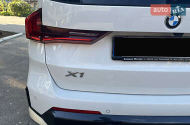 Внедорожник / Кроссовер BMW X1 2023 в 