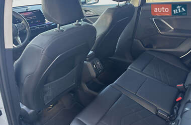 Внедорожник / Кроссовер BMW X1 2023 в 