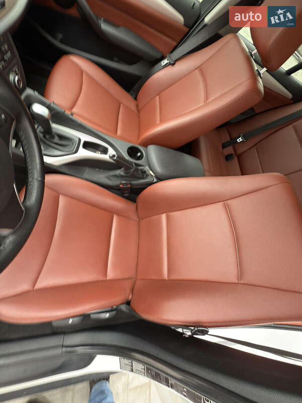 Позашляховик / Кросовер BMW X1 2010 в Зарічному фото 17 Позашляховик / Кросовер BMW X1 2010 в Зарічному