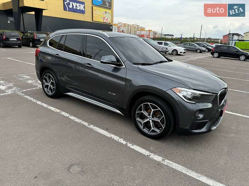 Позашляховик / Кросовер BMW X1 2018 в Рівному