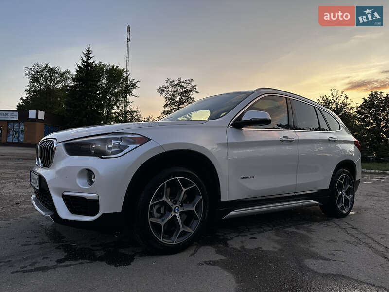 Внедорожник / Кроссовер BMW X1 2017 в Харькове