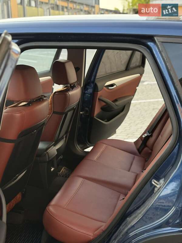 Позашляховик / Кросовер BMW X1 2010 в Коломиї