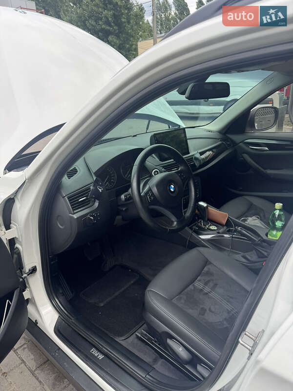 Позашляховик / Кросовер BMW X1 2012 в Києві