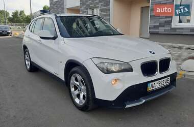 Внедорожник / Кроссовер BMW X1 2011 в Киеве