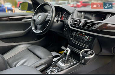 Позашляховик / Кросовер BMW X1 2013 в 