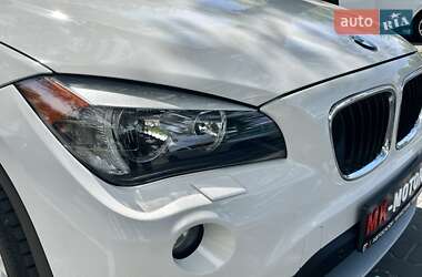 Позашляховик / Кросовер BMW X1 2013 в 
