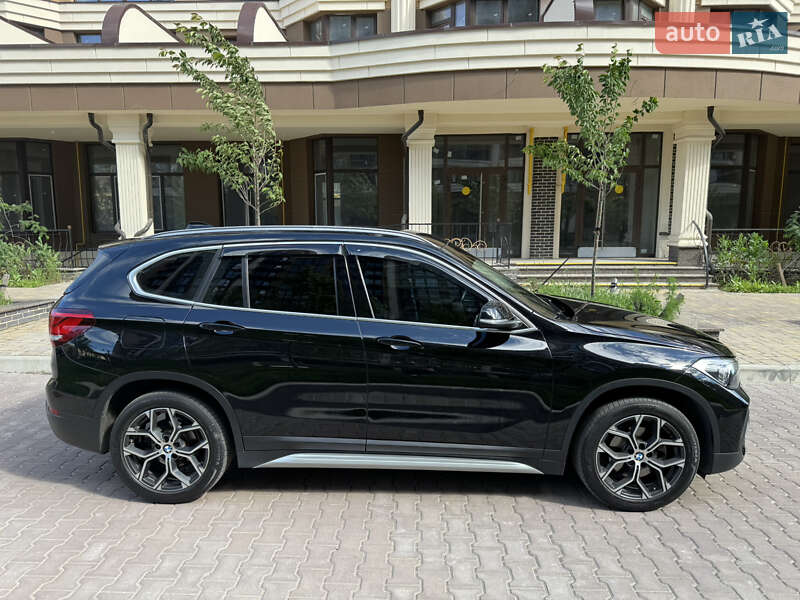 Позашляховик / Кросовер BMW X1 2020 в Києві
