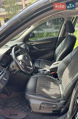 Внедорожник / Кроссовер BMW X1 2020 в 