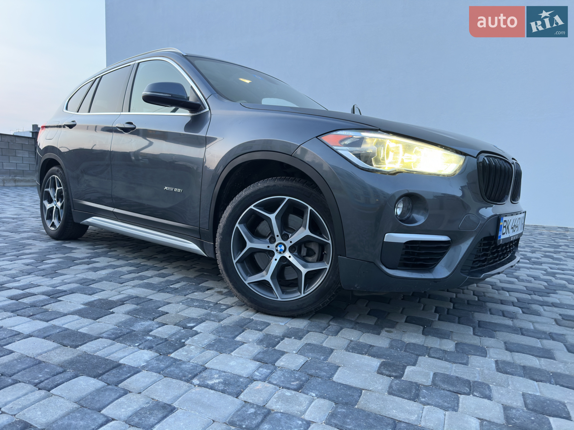 2016 BMW X1 - мініатюра 3