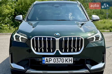Внедорожник / Кроссовер BMW X1 2023 в 