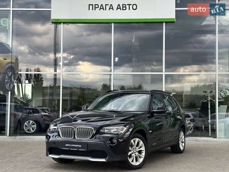 BMW X1 2011