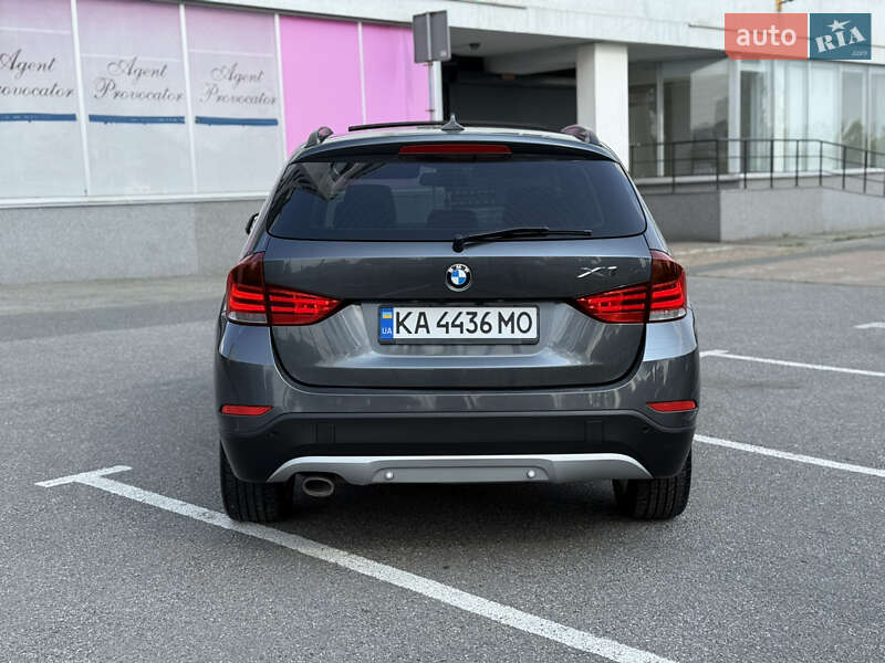 Внедорожник / Кроссовер BMW X1 2014 в Киеве