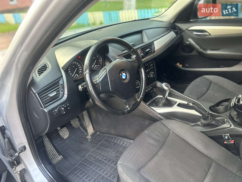 Внедорожник / Кроссовер BMW X1 2012 в Коростене фото 7 Внедорожник / Кроссовер BMW X1 2012 в Коростене