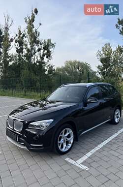 Внедорожник / Кроссовер BMW X1 2014 в Луцке