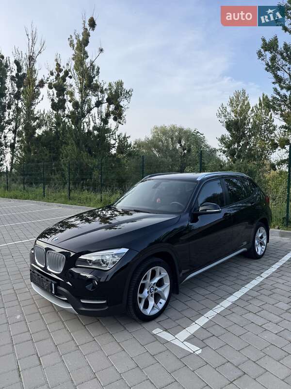 Позашляховик / Кросовер BMW X1 2014 в Луцьку