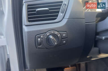 Позашляховик / Кросовер BMW X1 2009 в 