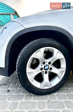 Внедорожник / Кроссовер BMW X1 2011 в 
