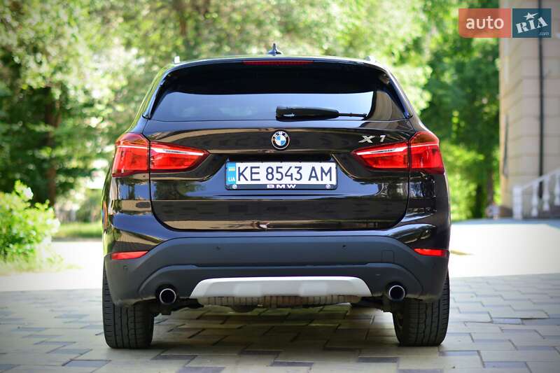 Позашляховик / Кросовер BMW X1 2016 в Кривому Розі