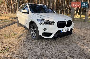 Позашляховик / Кросовер BMW X1 2016 в Харкові