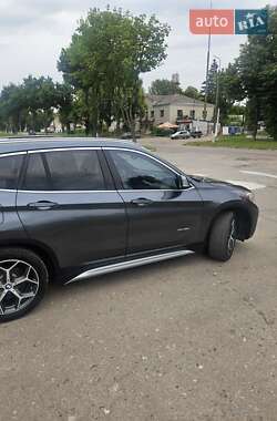 Внедорожник / Кроссовер BMW X1 2016 в 