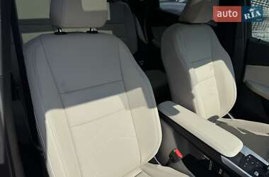 Внедорожник / Кроссовер BMW X1 2023 в 