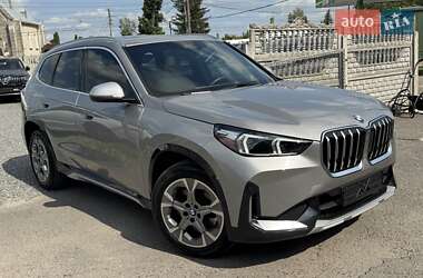 Внедорожник / Кроссовер BMW X1 2023 в 