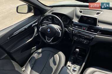 Внедорожник / Кроссовер BMW X1 2017 в 