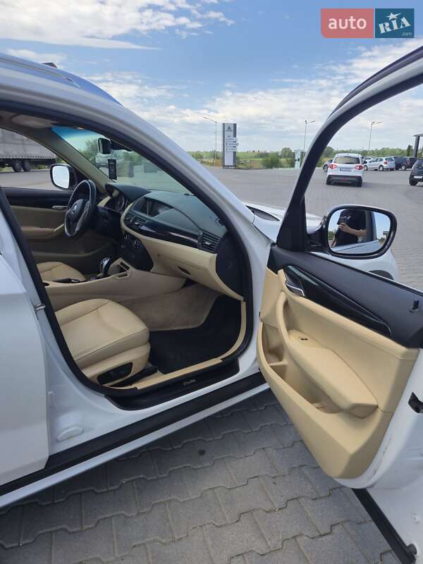 Внедорожник / Кроссовер BMW X1 2011 в Черновцах фото 15 Внедорожник / Кроссовер BMW X1 2011 в Черновцах