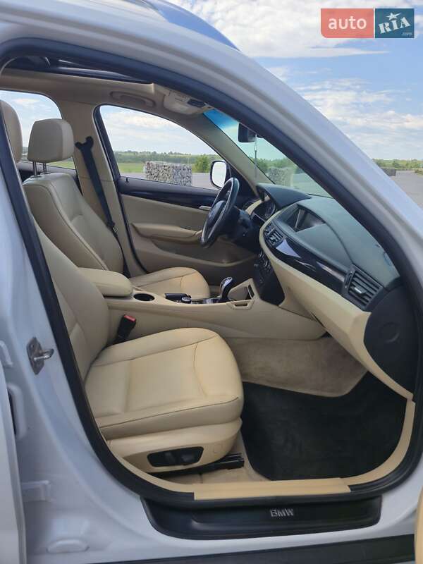 Внедорожник / Кроссовер BMW X1 2011 в Черновцах фото 13 Внедорожник / Кроссовер BMW X1 2011 в Черновцах