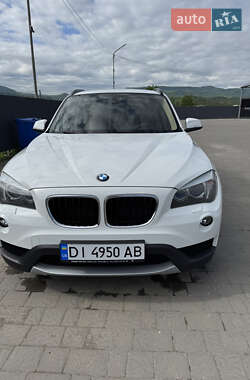Внедорожник / Кроссовер BMW X1 2012 в Тячеве