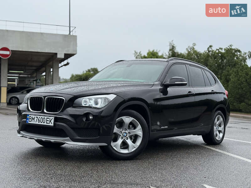 Внедорожник / Кроссовер BMW X1 2015 в Киеве