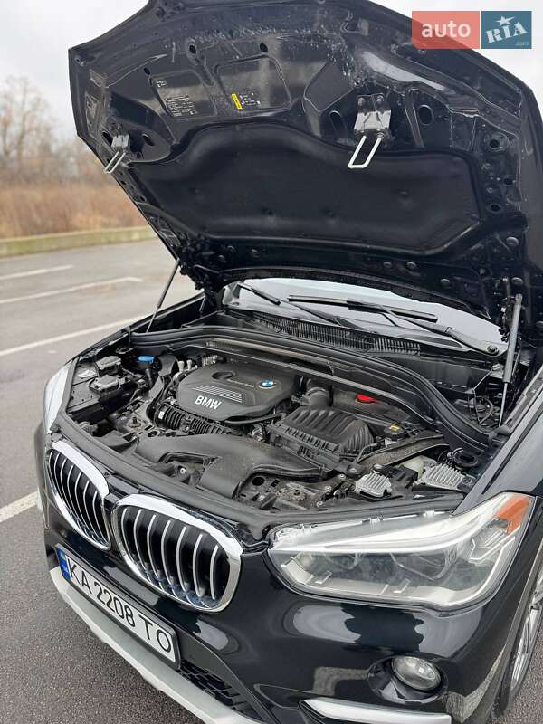 Внедорожник / Кроссовер BMW X1 2016 в Ирпене