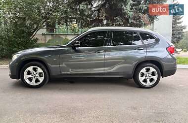 Внедорожник / Кроссовер BMW X1 2012 в 