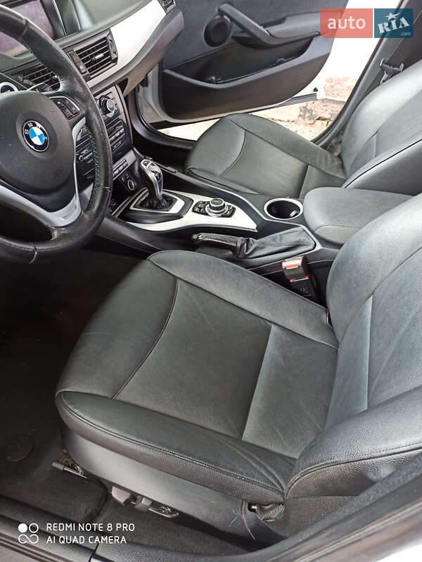 Внедорожник / Кроссовер BMW X1 2015 в Новомосковске