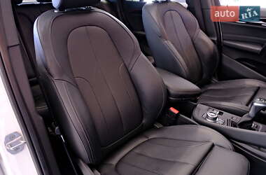 Внедорожник / Кроссовер BMW X1 2017 в 