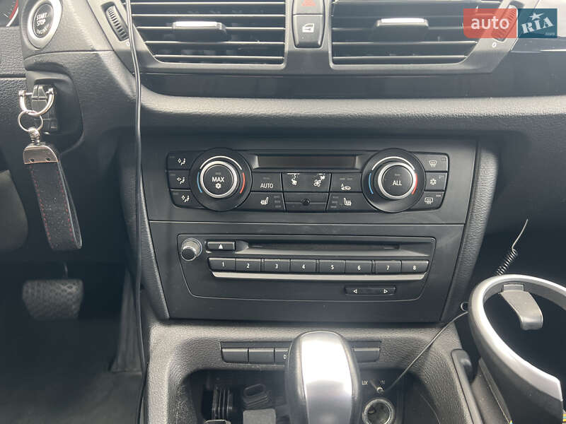 Внедорожник / Кроссовер BMW X1 2010 в Трускавце фото 19 Внедорожник / Кроссовер BMW X1 2010 в Трускавце